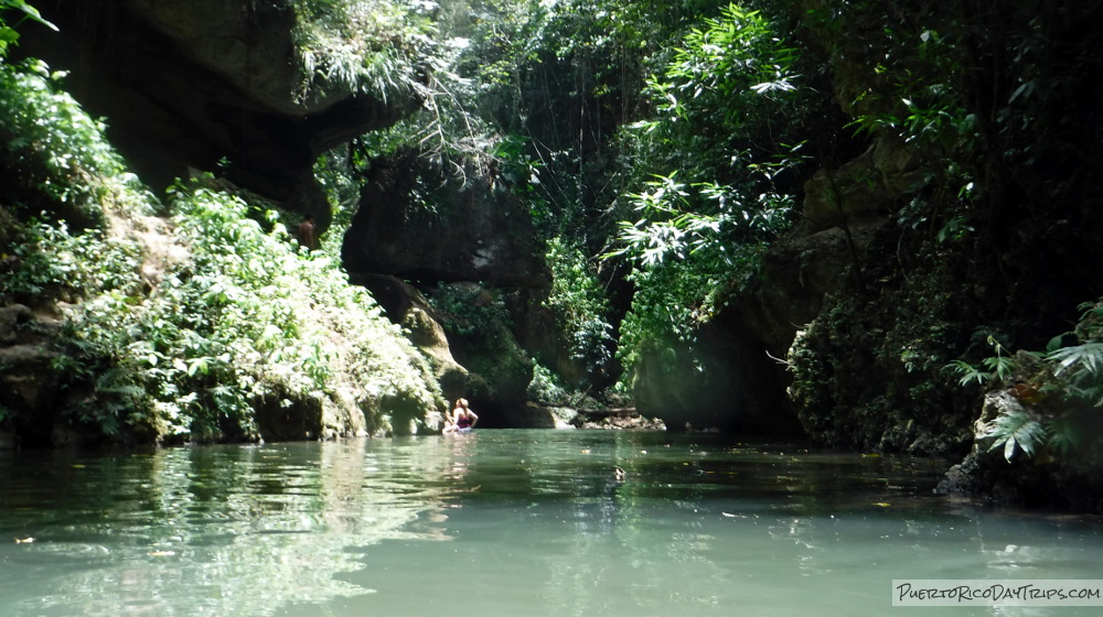 Charco Azul and Cuevas Arenales