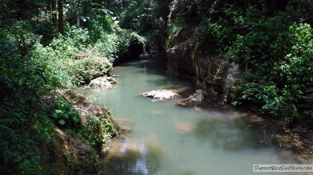 Charco Azul and Cuevas Arenales