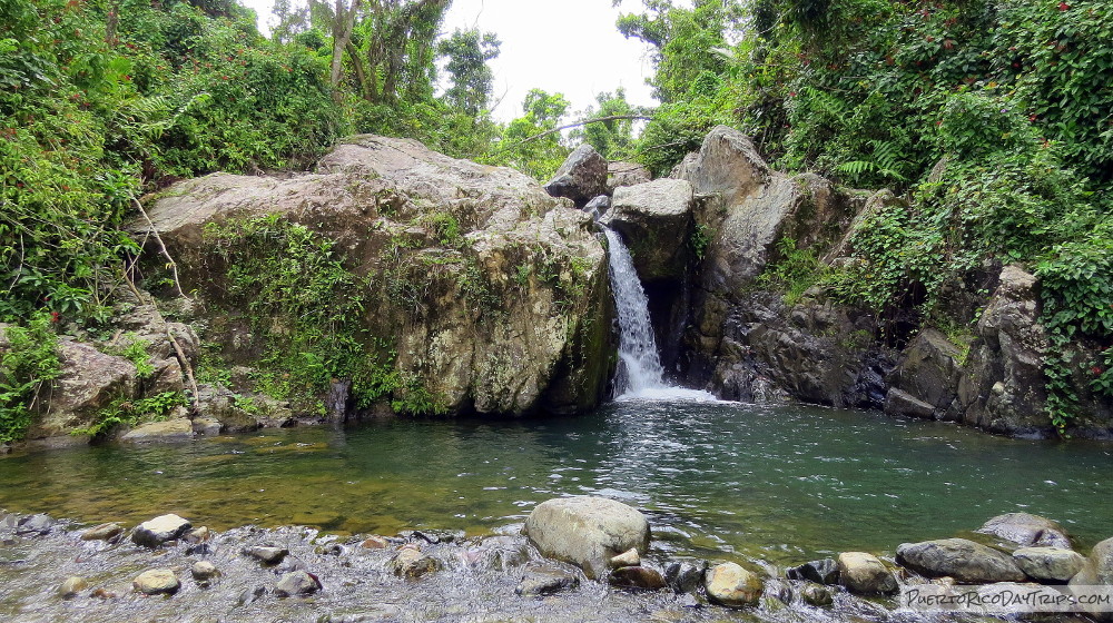 El Periquito Waterfall