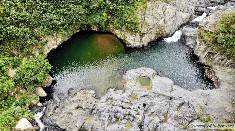 Cascada Plazuela y Charco Guitarra