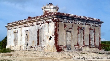 Puerto Ferro Lighthouse Ruins