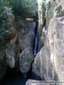 Rio Espiritu Santo Waterfall