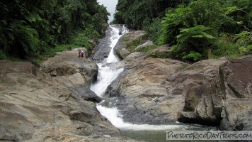 Canyoning in Rio Icacos