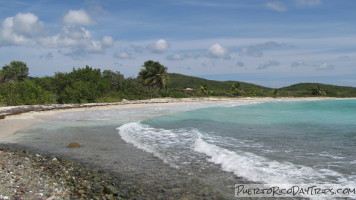 Playa Chiva Vieques